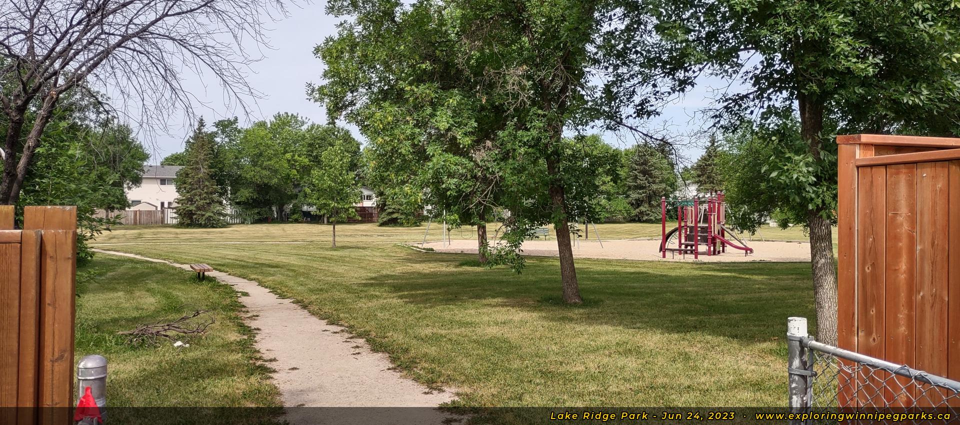 Lake Ridge Park | Exploring Winnipeg Parks
